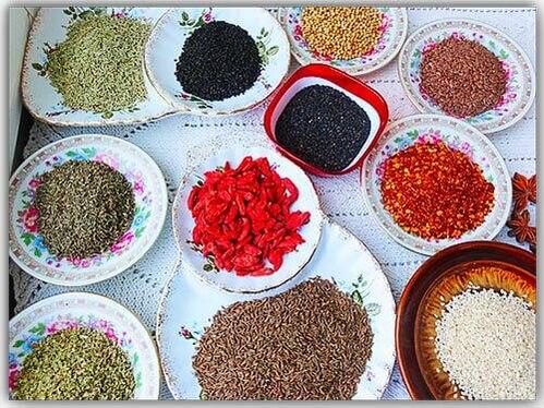 canela e cravo contra parasitos